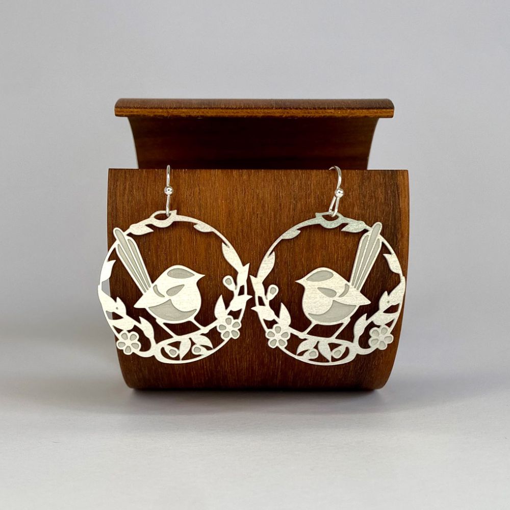 Go Do Good Hook Earrings - Fairy Wren