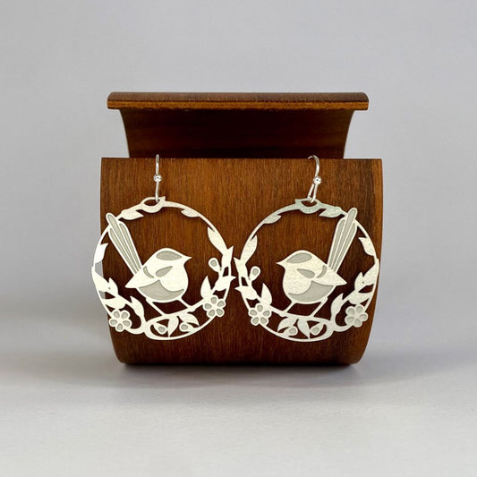 Go Do Good Hook Earrings - Fairy Wren