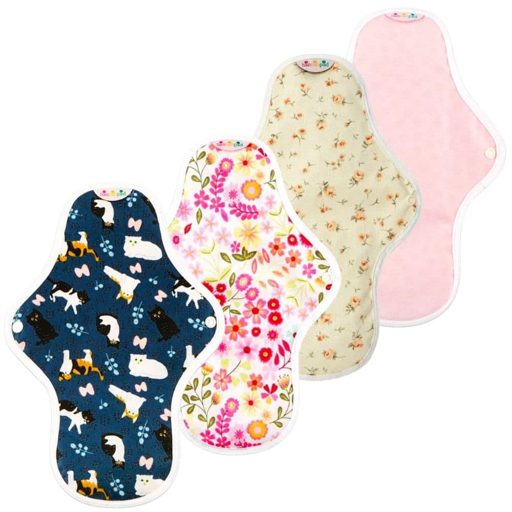 hannah:PAD Reusable Organic Cotton Cloth Pad w/Grip - Medium (Random Pattern Selection)