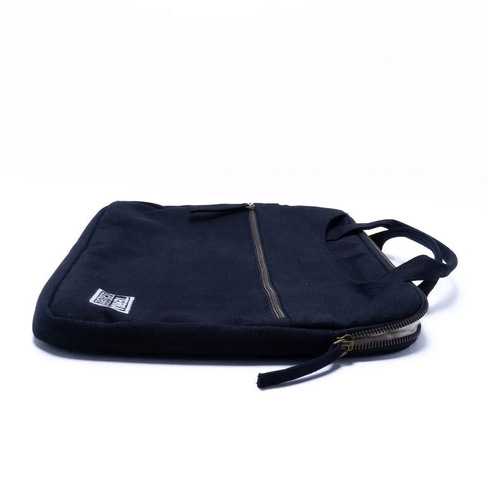 Terra Thread Hasta Laptop Sleeve With Handle - Black