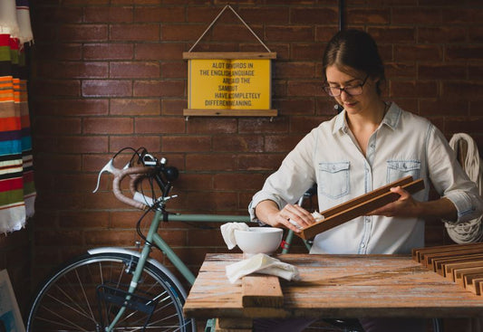 Sustainable frames made on a corner block