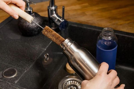 How to Clean Kids’ Water Bottles Properly