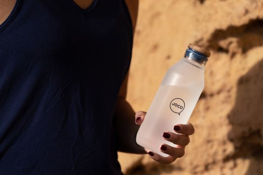 Why Does Water Taste Better in a Glass Bottle?