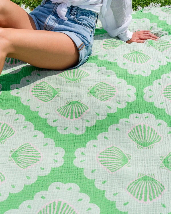 Sand Cloud Organic Cotton Party Blanket - Scallop Shell (228cm x 228cm)