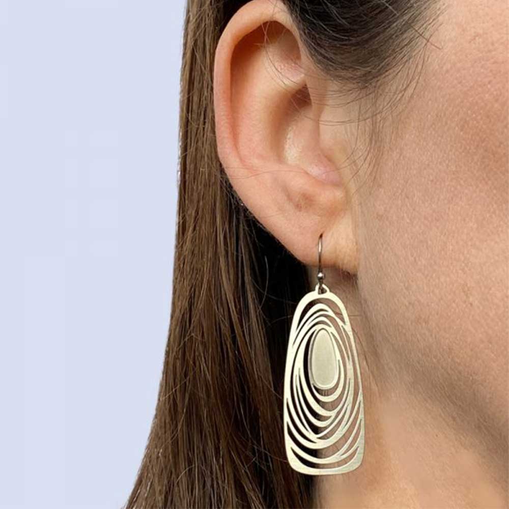 Good Do Good Hook Earrings - Eddy