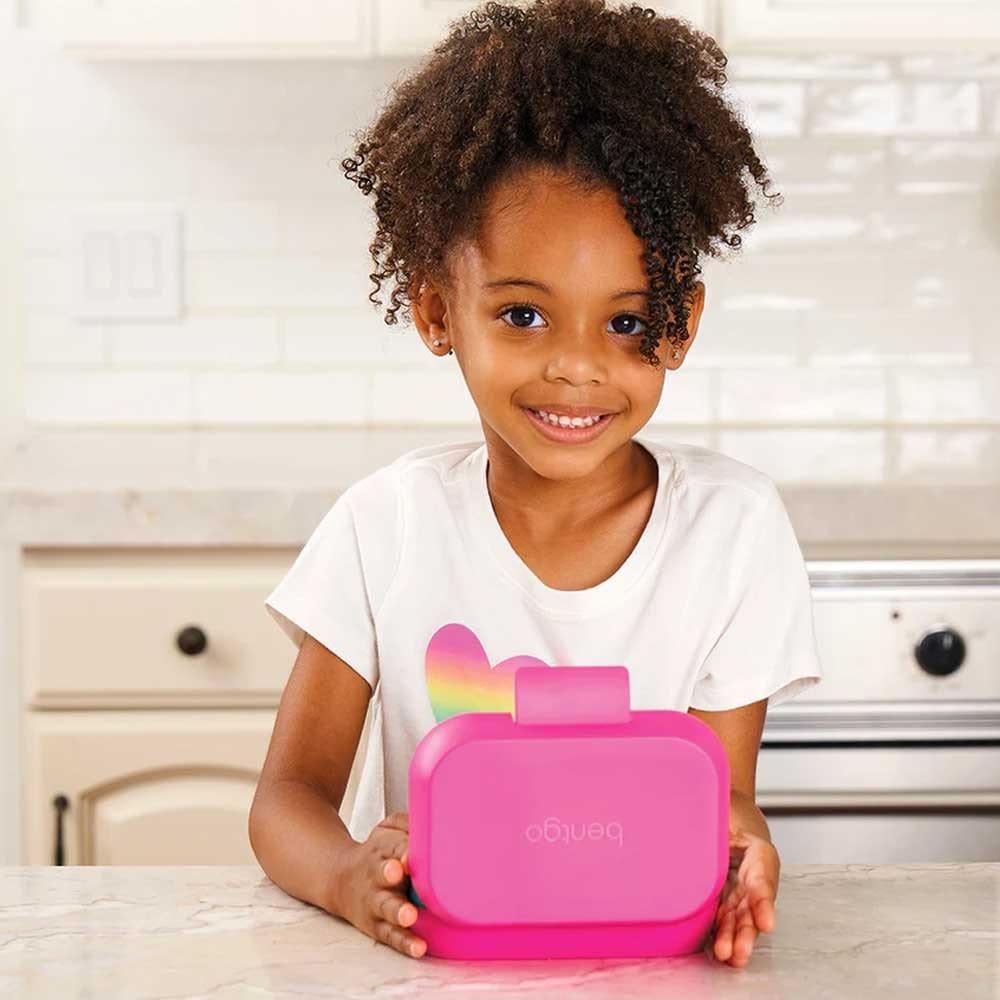 https://www.biome.nz/cdn/shop/products/bentgo-kids-leak-proof-snack-container-fuchsia-teal-817387026185-lunch-box-bag-39158538502372.jpg?v=1665657912&width=1445