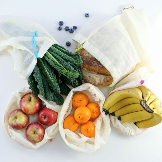 https://www.biome.nz/cdn/shop/products/biome-lightweight-organic-cotton-produce-bags-set-of-5-coloured-drawstrings-793591433462-reusable-bags-39146042065124.jpg?v=1664829553&width=533