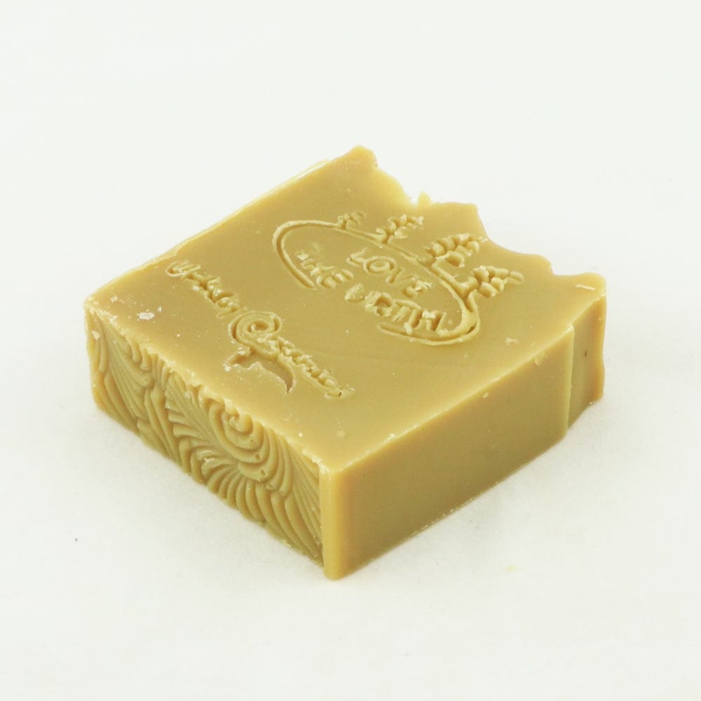Urthly Organics Pet Shampoo Bar